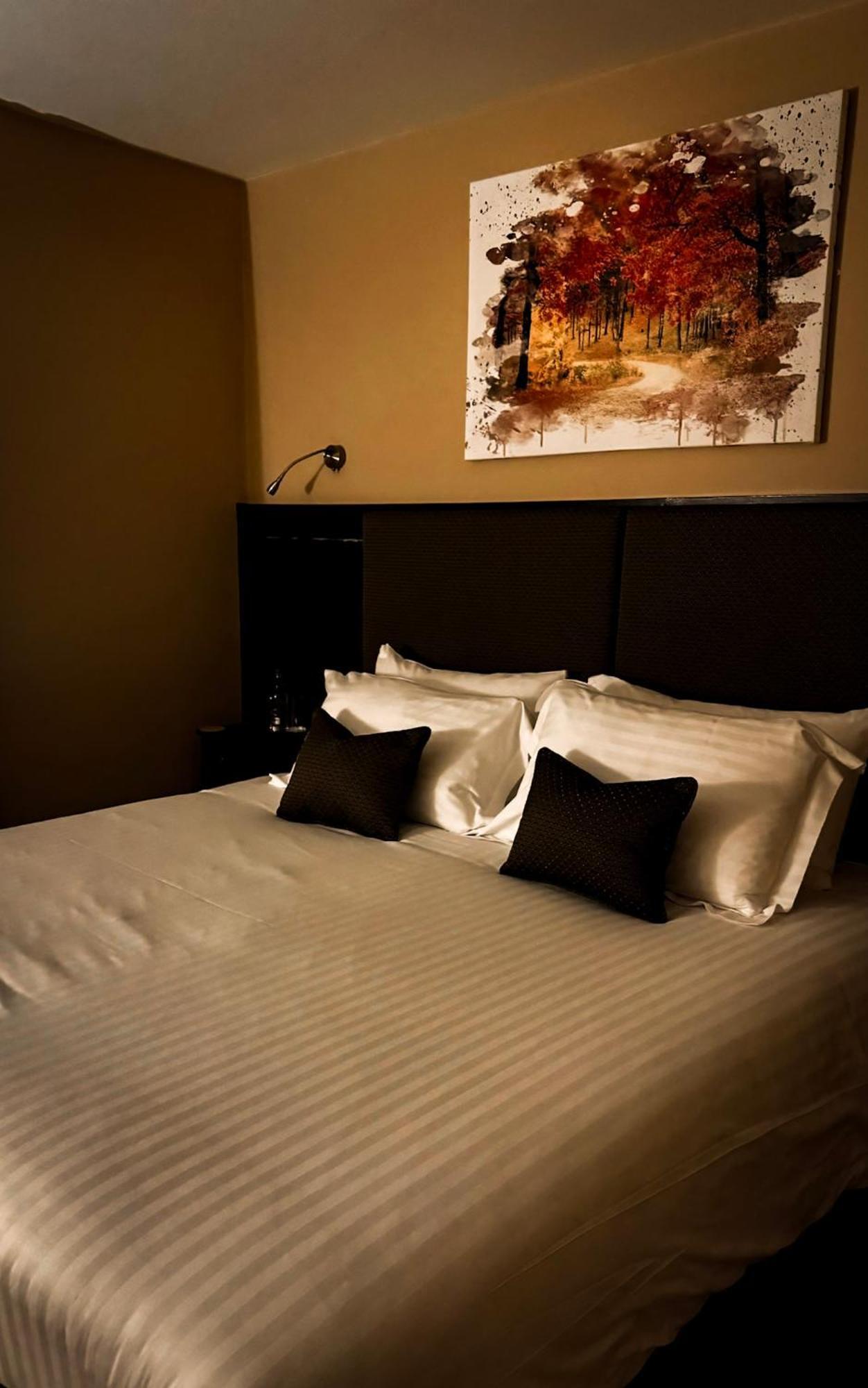 The Mallard Hotel กัลเลน ภายนอก รูปภาพ